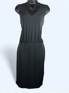 Banana Republic Sleeveless V-Neck Black Women's Dress
